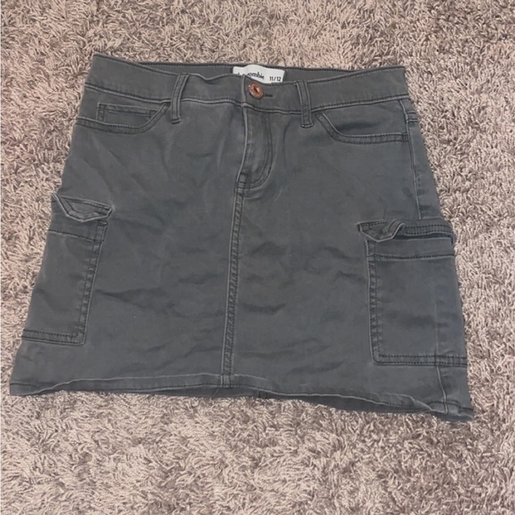 army green abercrombie kids 11/12 skirt - Picture 1 of 3